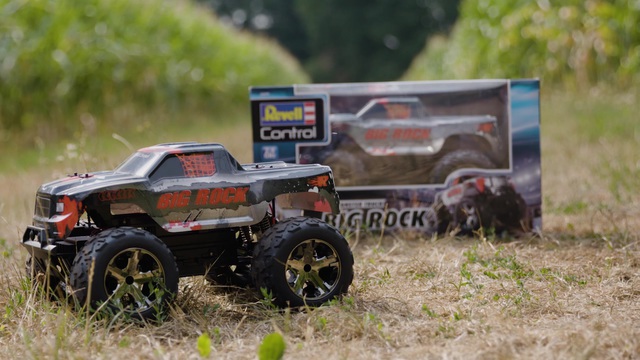 revell control monster truck